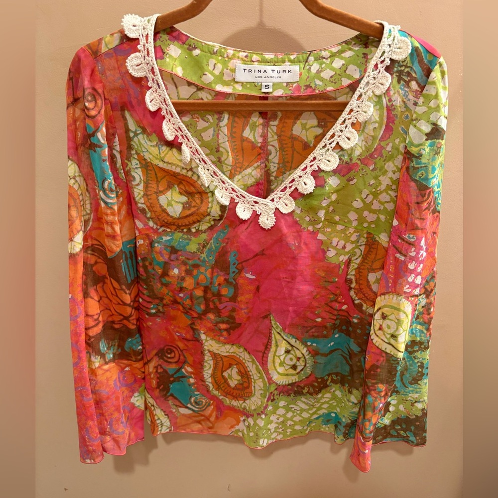 Vintage Trina Turk Sheer Paisley Blouse With Crochet/Pearl Neckline Women’s Sml - Picture 2 of 13
